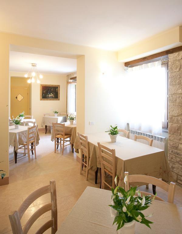 Country House Poggio Fiorito Assisi Bagian luar foto