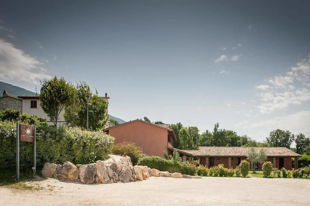 Country House Poggio Fiorito Assisi Bagian luar foto