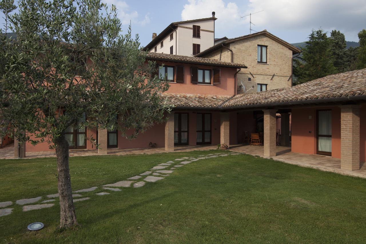 Country House Poggio Fiorito Assisi Bagian luar foto