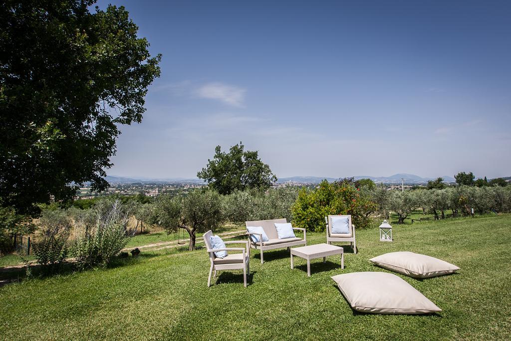 Country House Poggio Fiorito Assisi Bagian luar foto